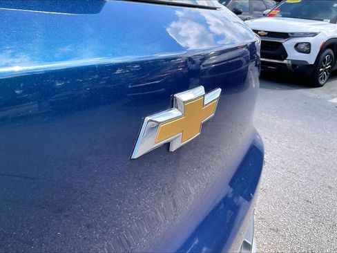 Used 2021 Chevrolet TrailBlazer LT w/ Convenience Package FWD image 9