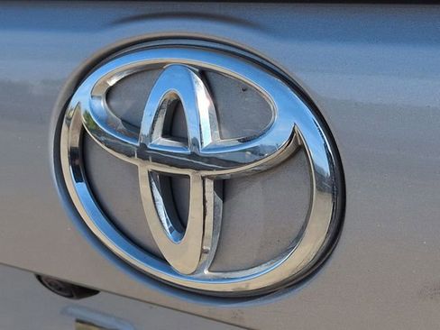 Certified 2025 Toyota RAV4 LE AWD/4WD image 26