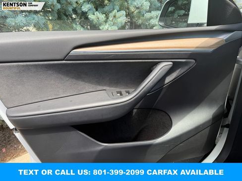 Used 2023 Tesla Model Y Long Range AWD/4WD image 16
