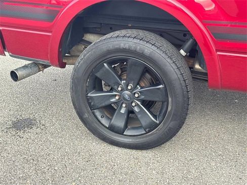 Used 2014 Ford F150 FX4 w/ Equipment Group 402A Luxury image 12