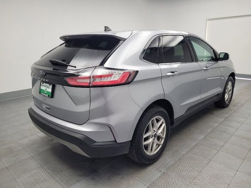 Used 2023 Ford Edge SEL image 9