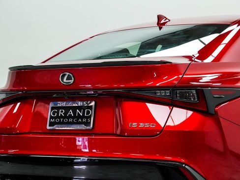 Used 2024 Lexus IS 350 F Sport RWD image 13