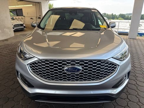 Used 2024 Ford Edge SEL w/ Convenience Package AWD/4WD image 2