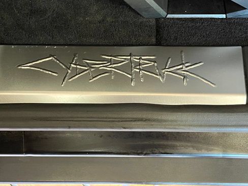 Used 2024 Tesla Cybertruck AWD Crew Cab image 15