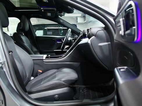 Used 2025 Mercedes-Benz C 300 4MATIC Sedan image 22