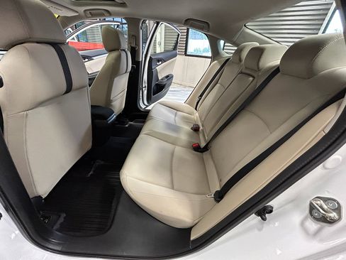 Used 2017 Honda Civic EX-T image 46
