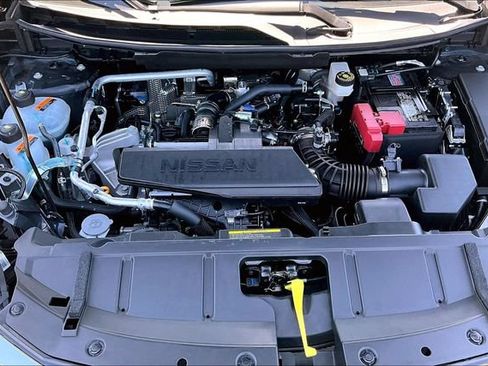 New 2026 Nissan Rogue SV FWD image 10