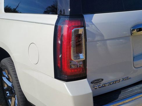 Used 2016 GMC Yukon XL Denali w/ Open Road Package image 16