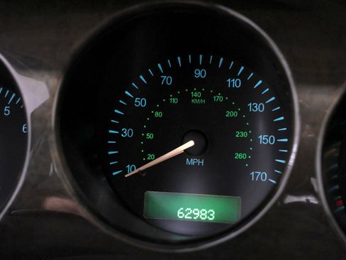 Used 1998 Jaguar XJ8 RWD image 14