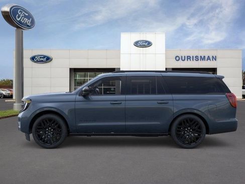 New 2026 Ford Expedition Max Platinum w/ Stealth Performance Package AWD/4WD image 4