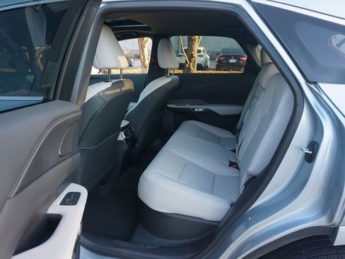 Used 2024 Lexus RX 350 Premium w/ Convenience Package FWD image 16