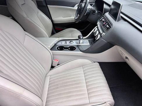 Used 2019 Genesis G70 3.3T Advanced w/ Elite Package AWD/4WD image 12
