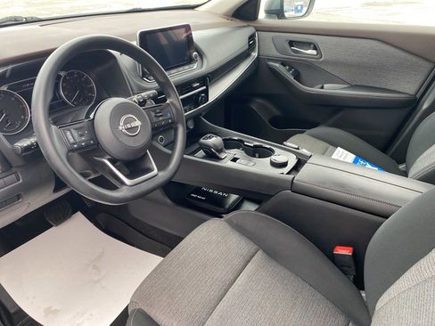 Used 2022 Nissan Rogue SV image 21