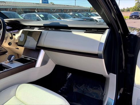 New 2026 Land Rover Range Rover SE AWD/4WD image 28