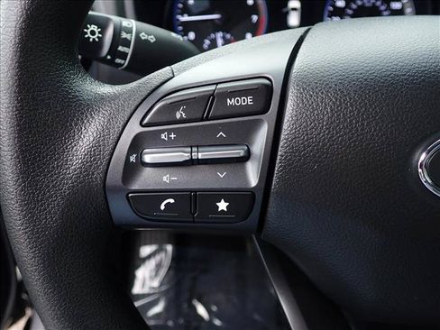 Used 2022 Hyundai Kona SE AWD/4WD image 13