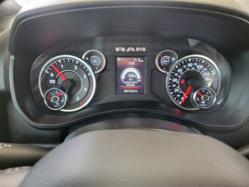 Used 2024 RAM 3500 Big Horn image 17