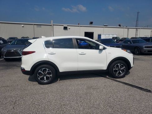 Used 2020 Kia Sportage LX AWD/4WD image 8