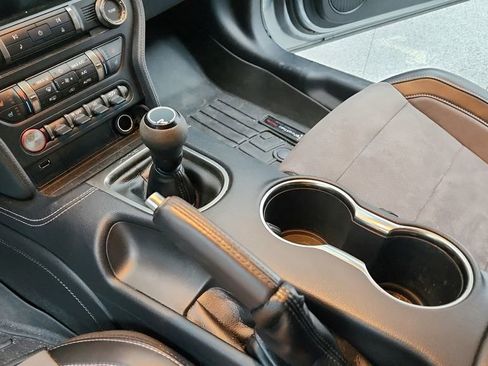 Used 2020 Ford Mustang Shelby GT350 w/ Technology Package image 21