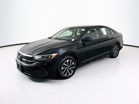 Used 2024 Volkswagen Jetta S FWD image 3