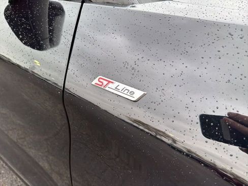 Certified 2025 Ford Explorer ST-Line image 5