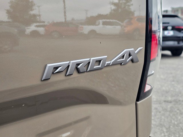 Certified 2023 Nissan Frontier PRO-4X w/ Pro-4X Premium Package AWD/4WD image 17