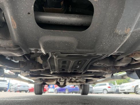 Used 2018 Nissan Frontier PRO-4X AWD/4WD image 27