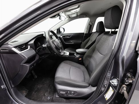 Certified 2025 Toyota RAV4 XLE image 4