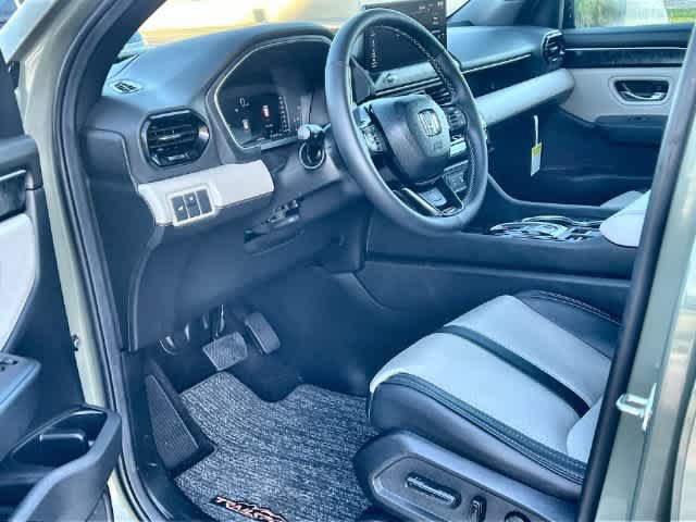 Used 2026 Honda Passport TrailSport Elite image 3