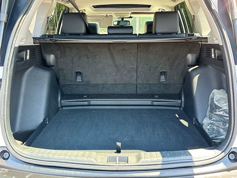 Used 2018 Honda CR-V EX-L image 16
