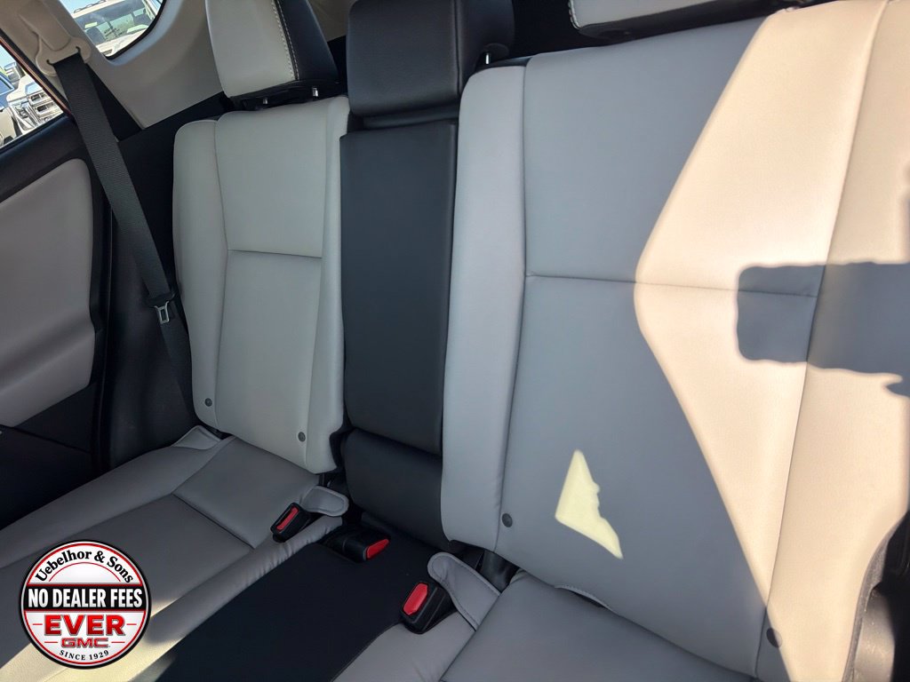 Used 2017 Toyota RAV4 Limited FWD image 18