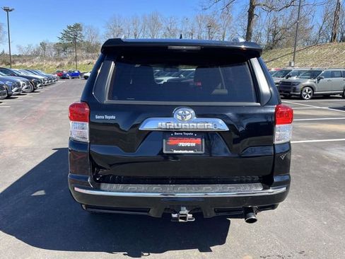 Used 2011 Toyota 4Runner Limited image 4