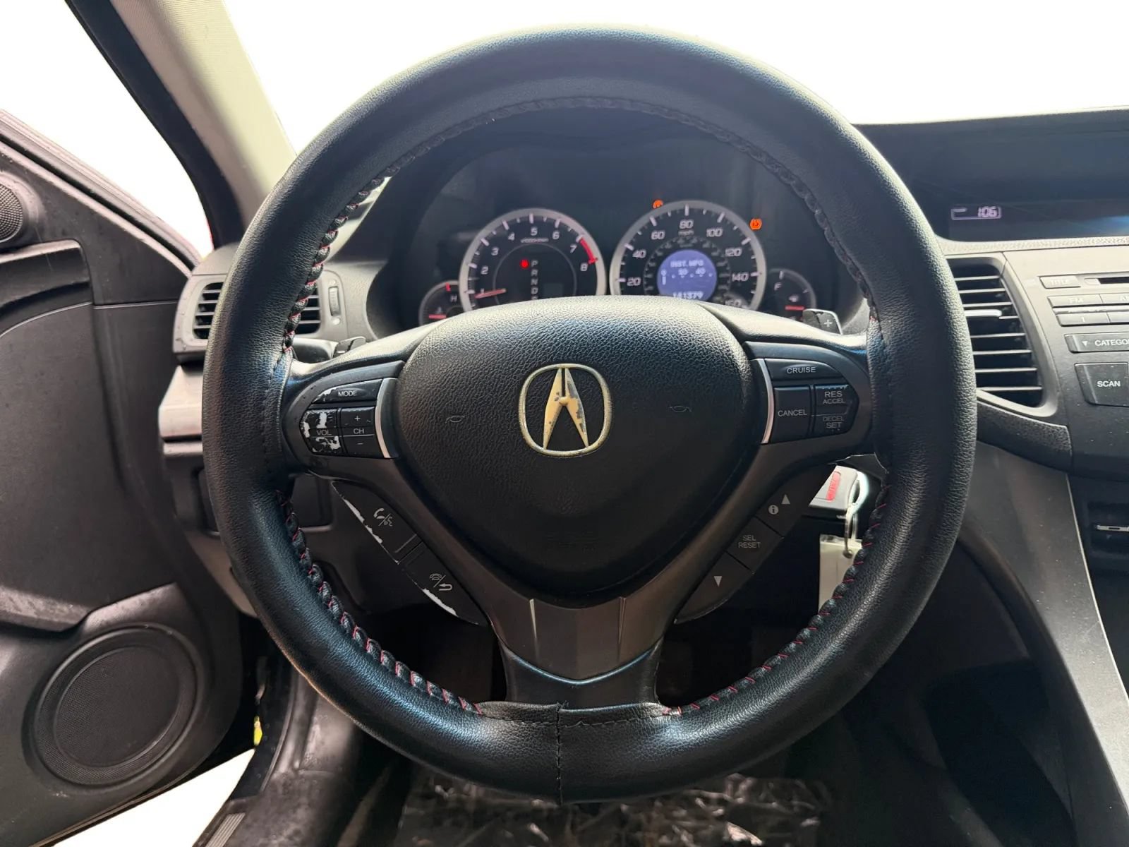 Used 2012 Acura TSX Sedan FWD image 11