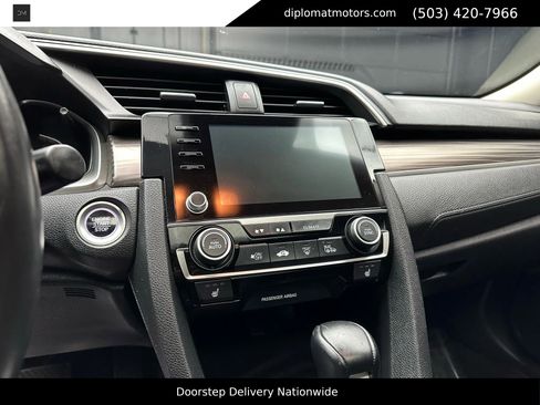 Used 2019 Honda Civic EX-L image 31