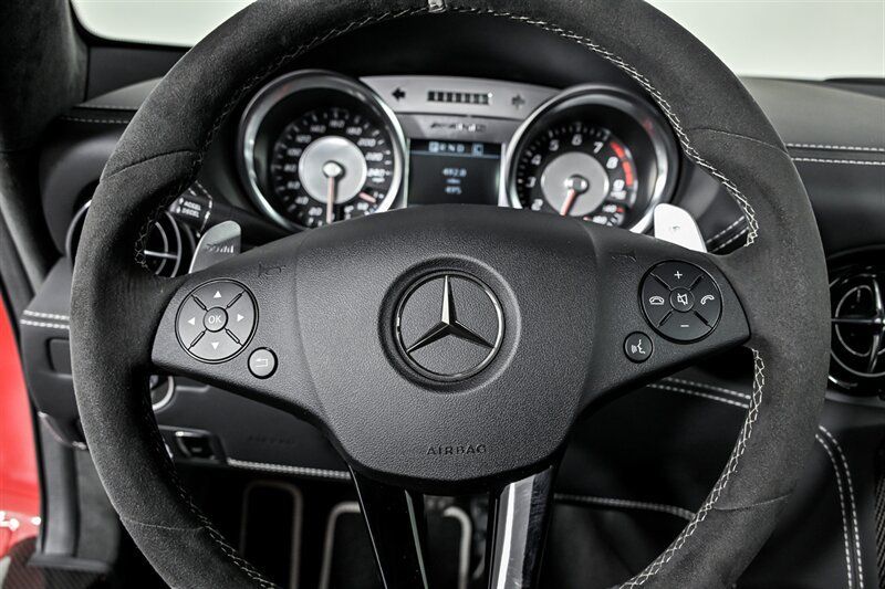 Used 2015 Mercedes-Benz SLS AMG GT Final Edition image 27