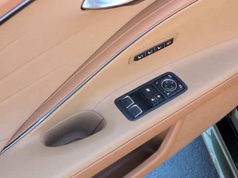 Used 2023 Lexus LC 500 Convertible w/ Touring Package RWD image 15