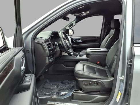 Used 2024 Chevrolet Tahoe LT AWD/4WD image 22