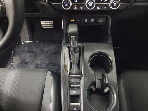 Used 2025 Honda Civic Sport image 15