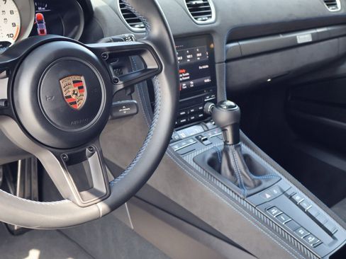 Certified 2023 Porsche 718 Cayman GT4 RS RWD image 21