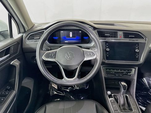 Certified 2022 Volkswagen Tiguan SE AWD/4WD image 21