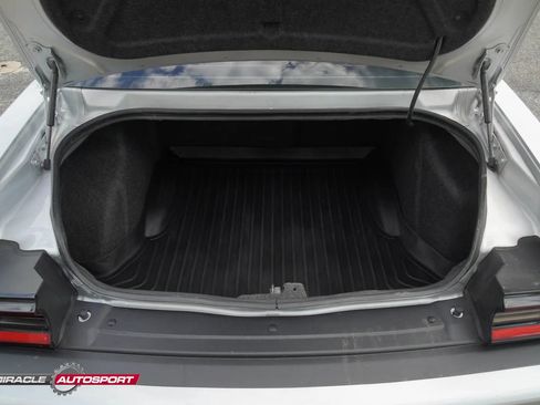 Used 2019 Dodge Challenger R/T Scat Pack w/ Dynamics Package image 24