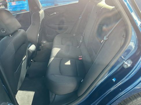 Used 2019 Chevrolet Malibu LS FWD image 34
