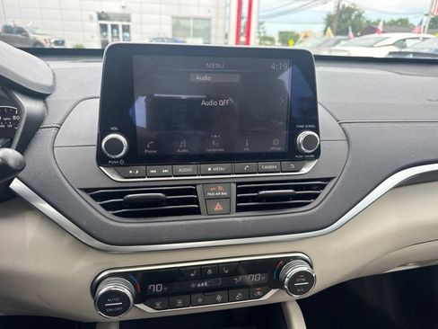 Used 2019 Nissan Altima 2.5 SV AWD/4WD image 10