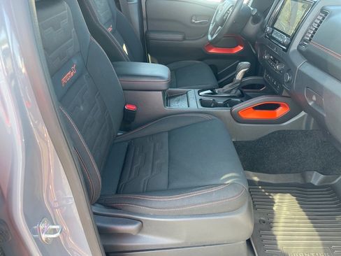 Used 2023 Nissan Frontier Pro-X w/ Pro Convenience Package image 19