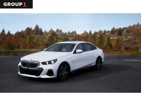 New 2027 BMW 540i xDrive w/ M Sport Package AWD/4WD image 1