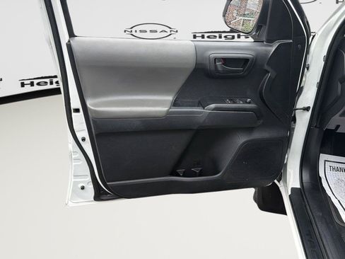 Used 2022 Toyota Tacoma SR w/ SX Package RWD image 10