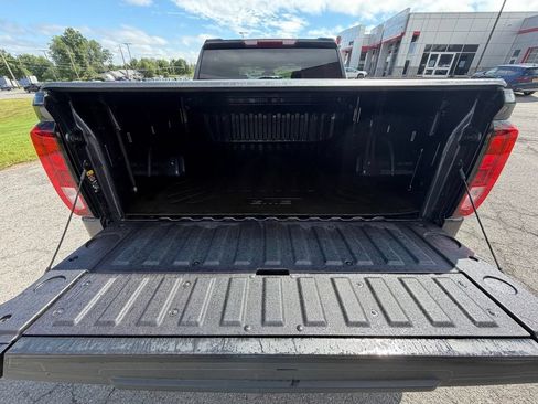 Used 2025 GMC Sierra 1500 Elevation AWD/4WD image 43