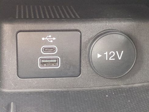 Used 2024 Ford Escape ST-Line image 29