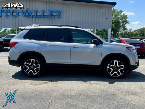 Used 2023 Honda Passport Elite image 8