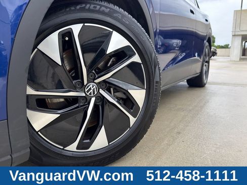 Used 2021 Volkswagen ID.4 Pro S RWD image 4