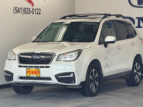 Used 2017 Subaru Forester 2.5i Premium w/ Protection Package #1 AWD/4WD image 7